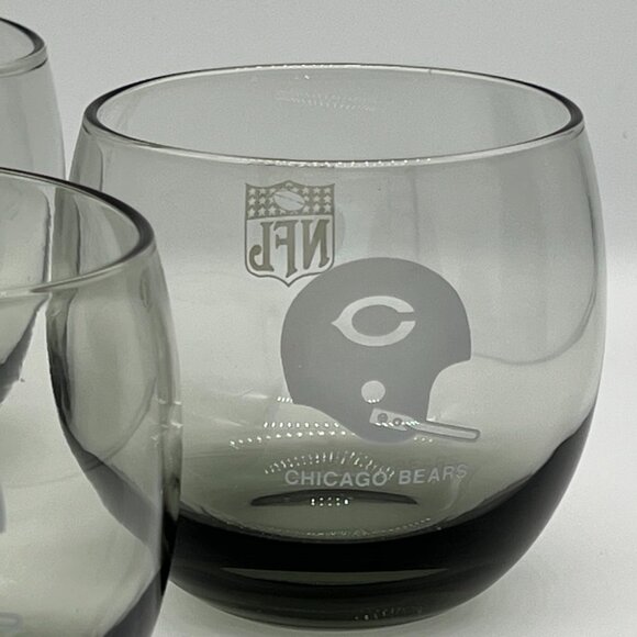 Vintage Chicago Bears Bar Cocktail Smoked Rocks Glasses (set of 4) - 1970s Shell - Picture 5 of 8